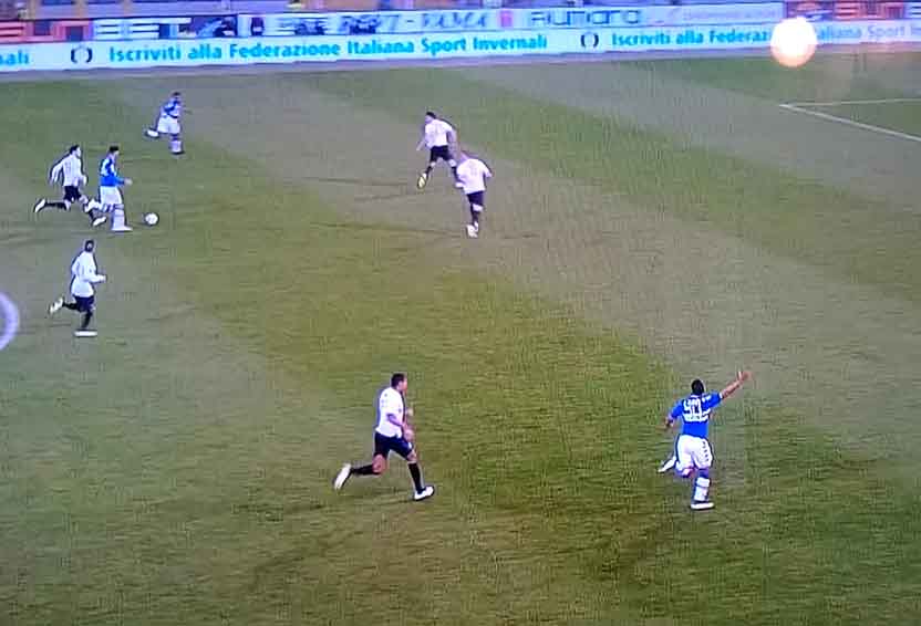 Soriano punta la difesa dell'Inter e ignora Muriel solo sull'esterno destro 